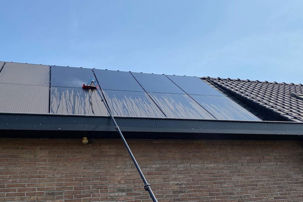 Berckmans All Services - Nettoyage de panneaux solaires à Opwijk